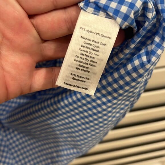 Vineyard Vines check pattern performance shirt men's small - Picture 4 of 4